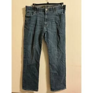 LEE MODERN SERIES STRAIGHT FIT TAPERED LEG DARK WASH JEANS - SIZE 36x32